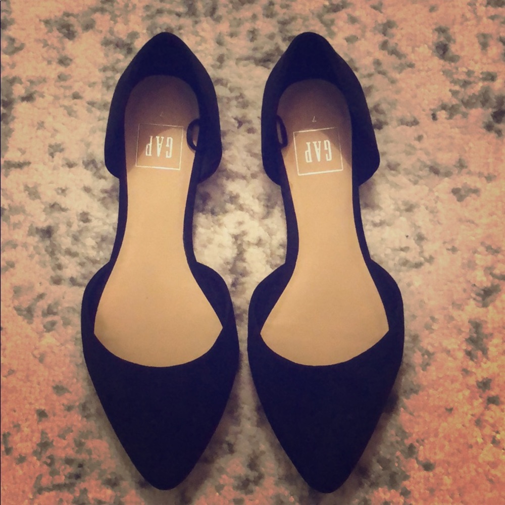 Faux suede black flats